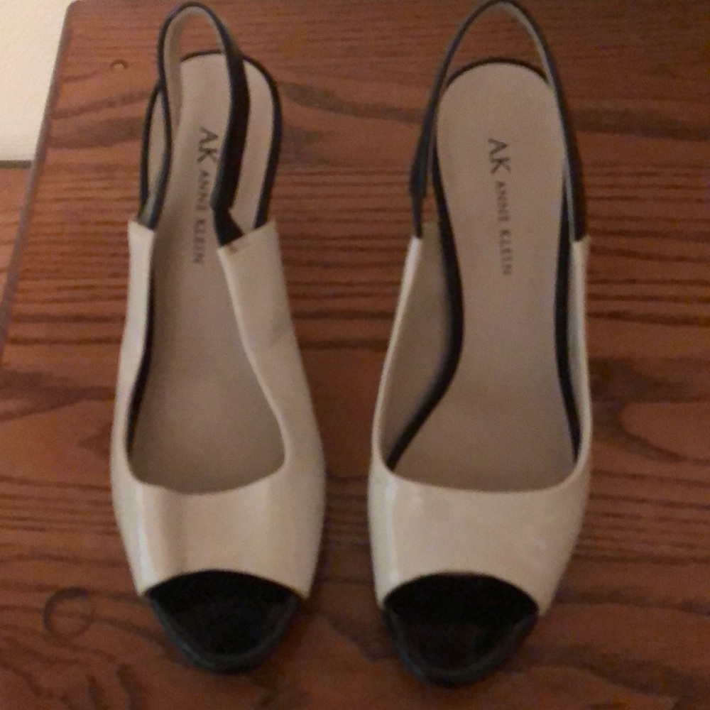Anne Kline heels